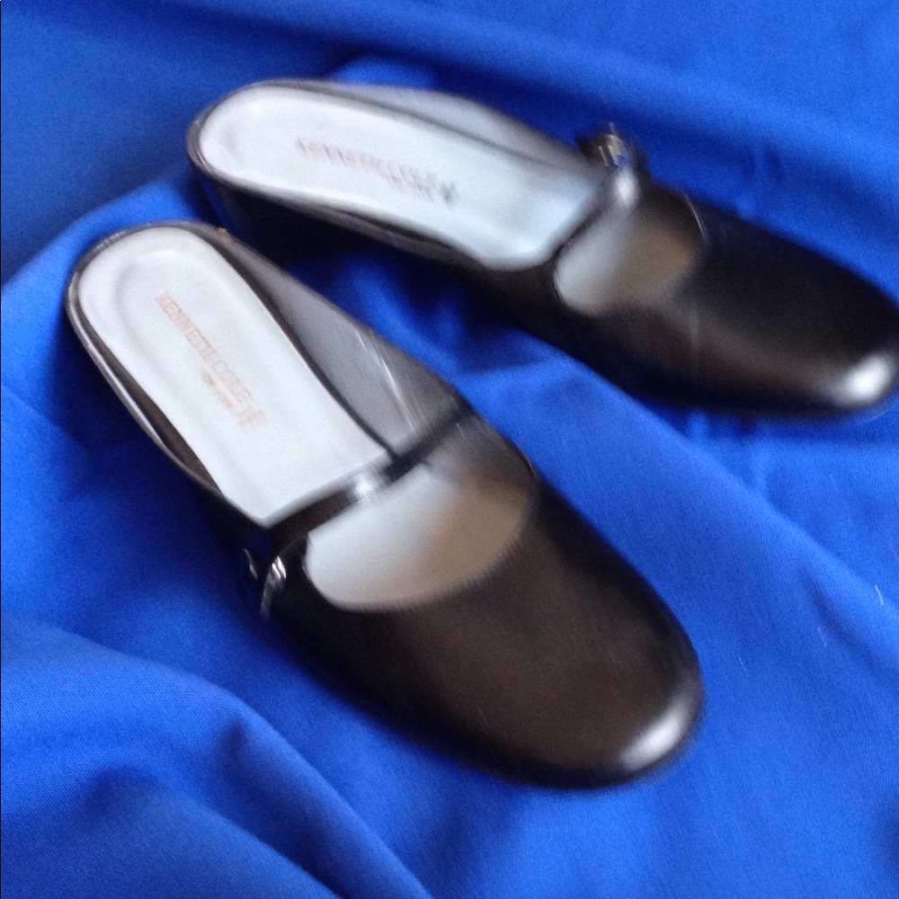 Kenneth Cole leather Mary Jane slides